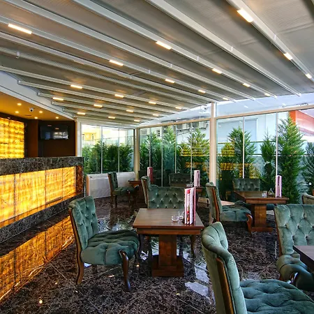 S White Hotel Antalya