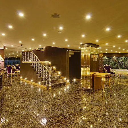 S White Hotel 3*