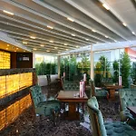 S White Hotel Antalya